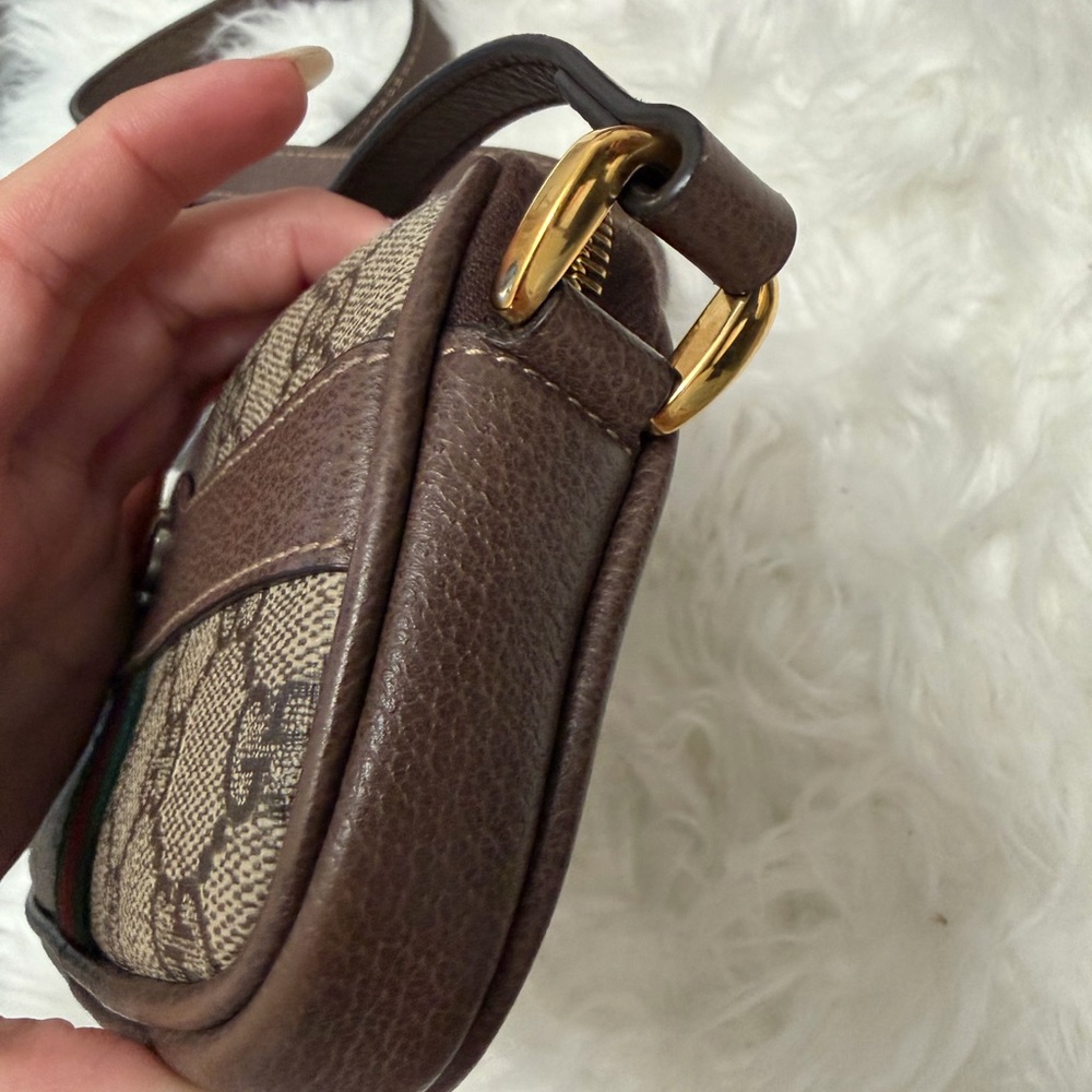 Gucci Brown Crossbody Bag with Signature Pattern - Picture 10 of 15